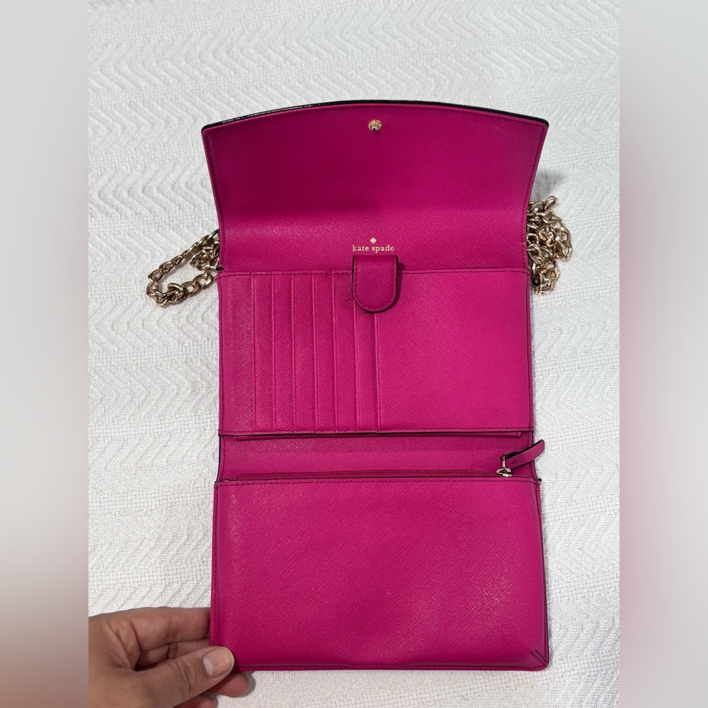 Kate Spade Magenta Crossbody Bag with Gold Chain - Picture 4 of 10